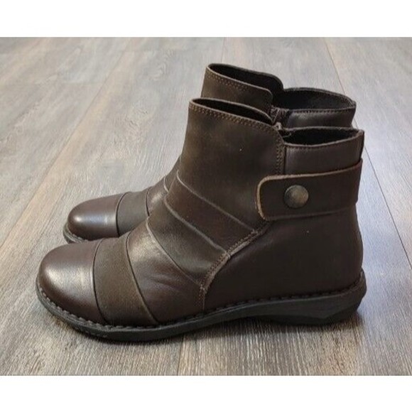 Tara M Quiana Brown Leather Ankle Boots Size 38 (8) Zipper - Picture 5 of 11